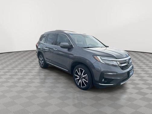 2022 Honda Pilot Touring 7-Passenger