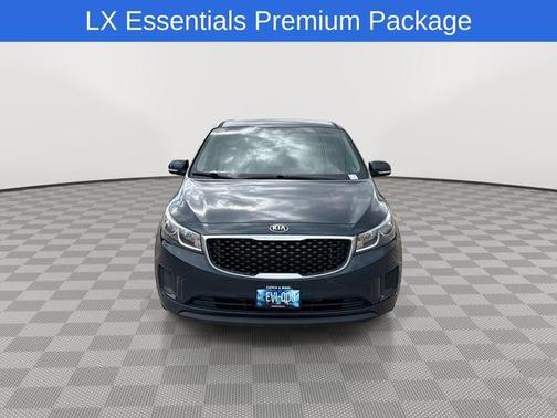 2017 Kia Sedona LX