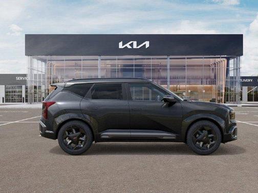 Gray 2027 Kia Seltos X-Line