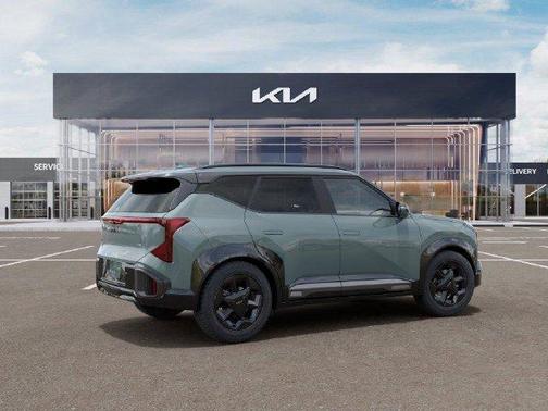 Iceberg Green 2027 Kia Seltos X-Line