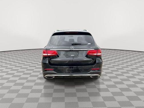 2019 Mercedes-Benz GLC 300 Base 4MATIC