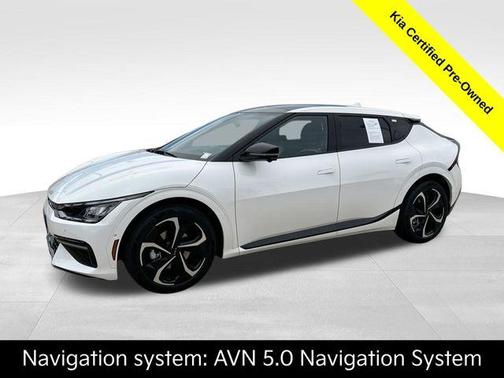 Snow White Pearl 2024 Kia EV6 GT-Line