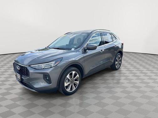 Carbonized Gray Metallic 2025 Ford Escape Platinum