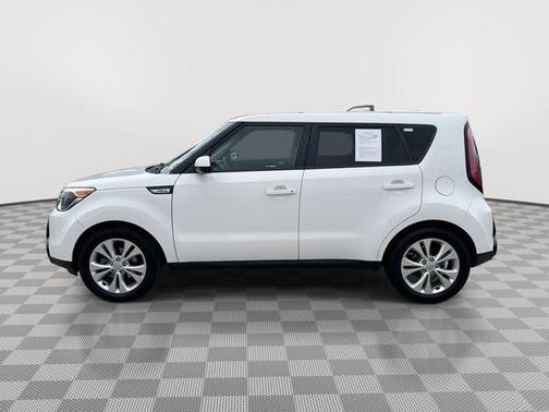 Clear White 2016 Kia Soul +