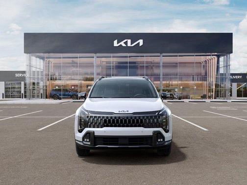 Snow White Pearl 2026 Kia Sportage Plug-In Hybrid X-Line Prestige