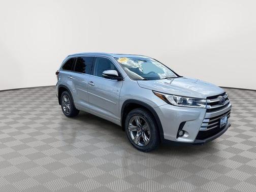 2018 Toyota Highlander Hybrid Limited Platinum