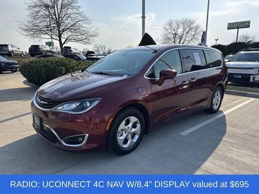 Velvet Red Pearlcoat 2018 Chrysler Pacifica Hybrid Touring Plus