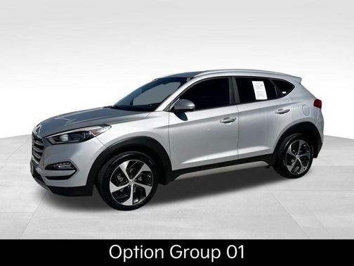 Molten Silver 2017 Hyundai TUCSON Sport