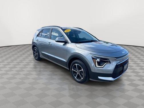 Steel Gray 2023 Kia Niro EX