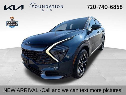 Blue 2024 Kia Sportage Hybrid EX