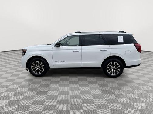 Oxford White 2025 Ford Expedition Platinum