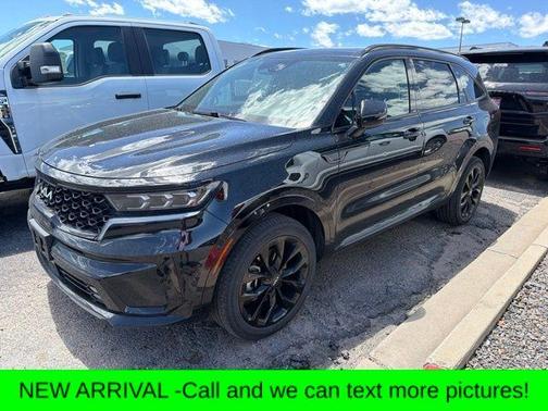 Ebony Black 2023 Kia Sorento SX