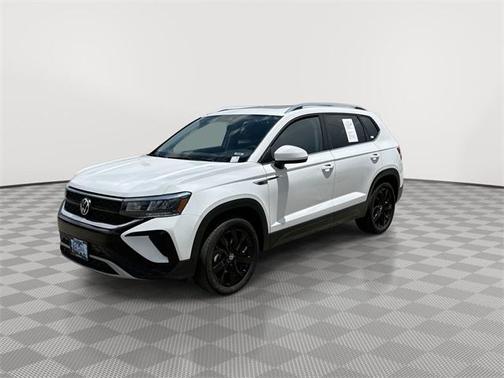 2022 Volkswagen Taos 1.5T SE
