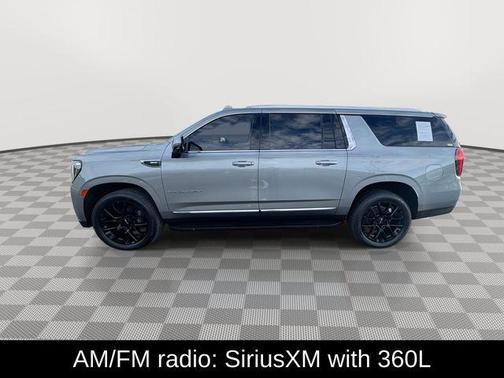 Sterling 2023 GMC Yukon XL SLT