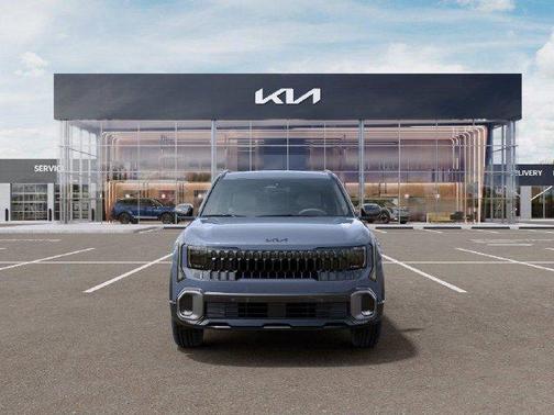 Gray 2027 Kia Seltos X-Line