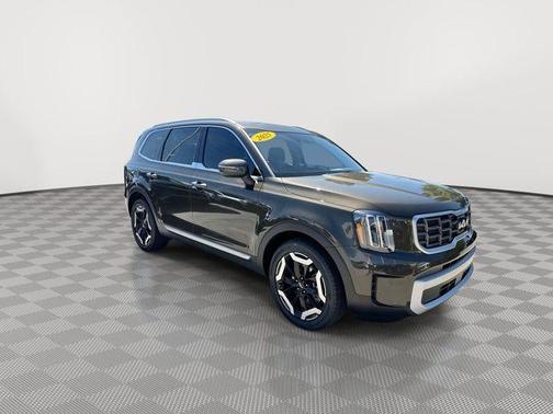 Dark Moss 2025 Kia Telluride S