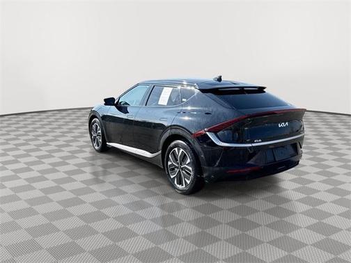 2024 Kia EV6 Light