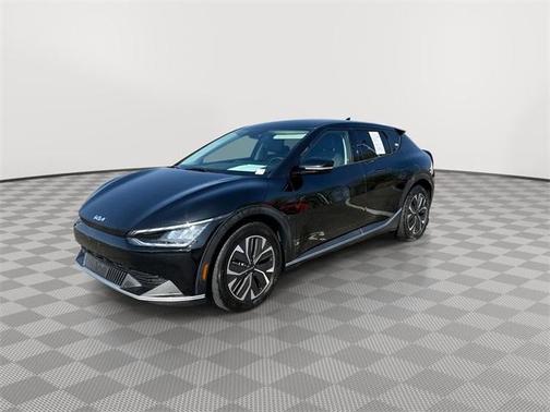 2024 Kia EV6 Light