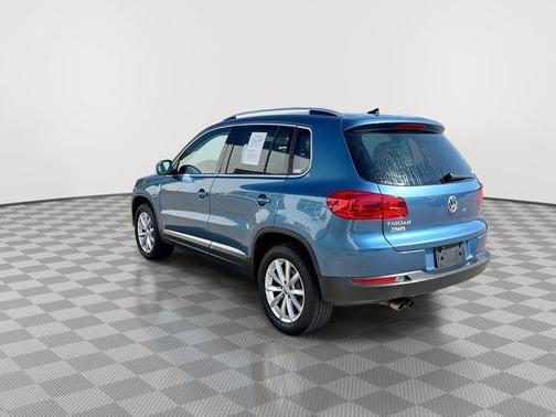 2017 Volkswagen Tiguan 2.0T Wolfsburg Edition