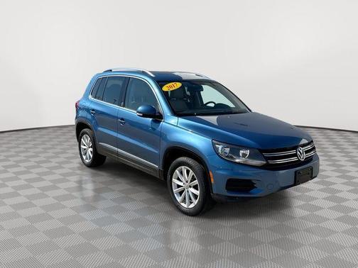 2017 Volkswagen Tiguan 2.0T Wolfsburg Edition
