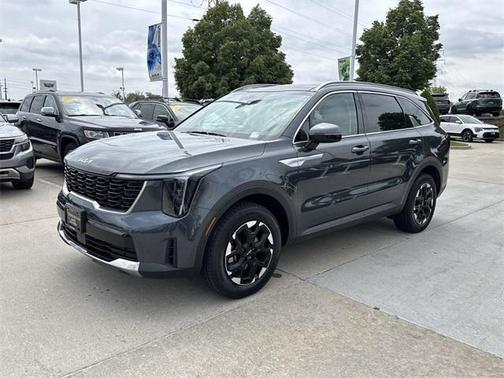2024 Kia Sorento S