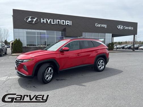 Red 2023 Hyundai TUCSON SEL