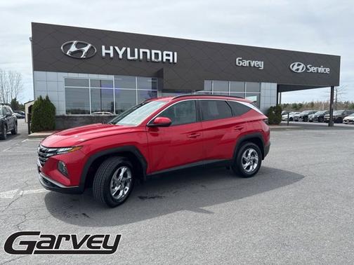 Red 2023 Hyundai TUCSON SEL