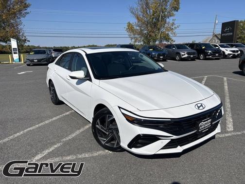 2024 Hyundai ELANTRA HEV Limited