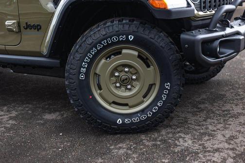 41 2026 Jeep Gladiator Willys 41 4x4