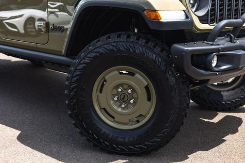 41 2026 Jeep Gladiator Willys 41 4x4