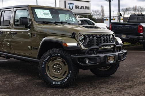41 2026 Jeep Gladiator Willys 41 4x4