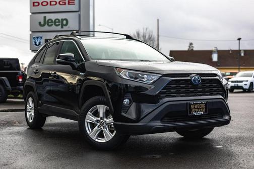 2021 Toyota RAV4 Hybrid XLE