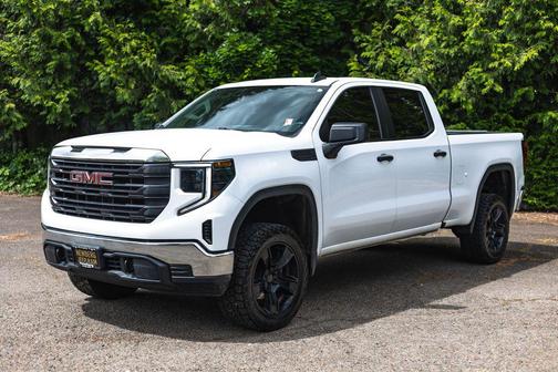Summit White 2024 GMC Sierra 1500 Pro