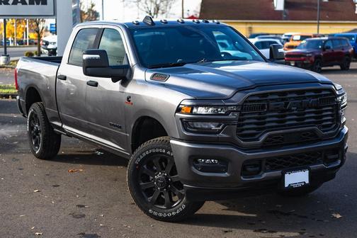 2026 RAM 3500 Big Horn Crew Cab 4x4 6'4' Box