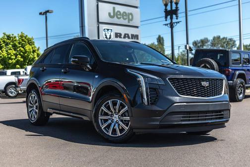 Stellar Black Metallic 2022 Cadillac XT4 Sport
