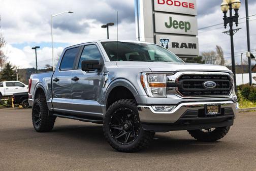 Iconic Silver Metallic 2021 Ford F-150 XLT