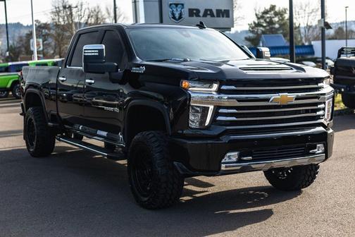 2022 Chevrolet Silverado 2500 High Country