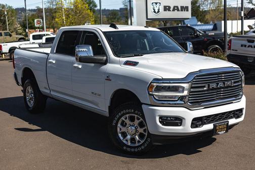 Bright White Clearcoat 2024 RAM 2500 Laramie Crew Cab 4x4 6'4' Box