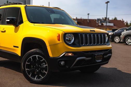 2023 Jeep Renegade Upland