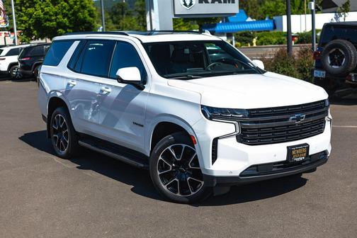 White 2022 Chevrolet Tahoe RST