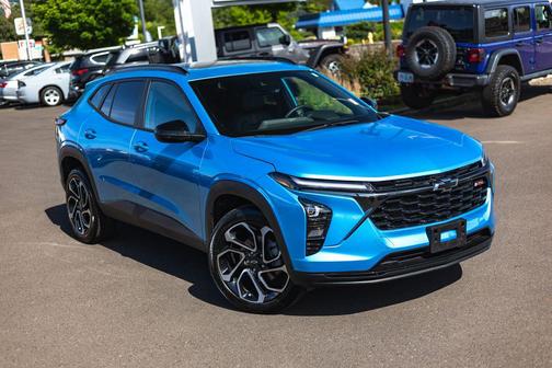 Marina Blue Metallic 2025 Chevrolet Trax FWD 2RS
