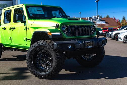2025 Jeep Gladiator Sport S