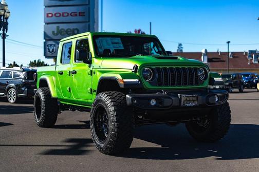 2025 Jeep Gladiator Sport S