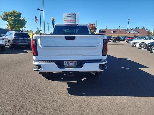 2024 GMC Sierra 2500 AT4