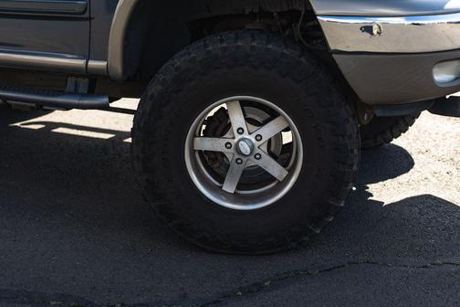 2001 Ford Expedition Eddie Bauer 4WD