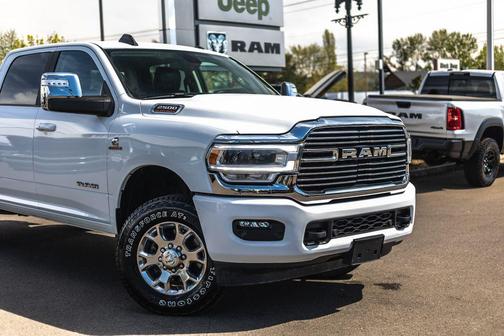 Bright White Clearcoat 2024 RAM 2500 Laramie Crew Cab 4x4 6'4' Box