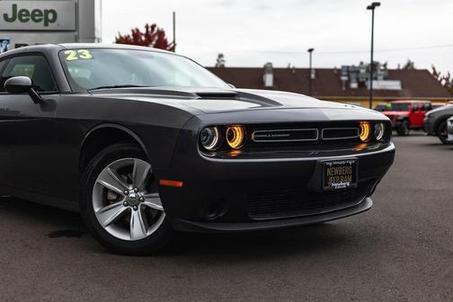 2023 Dodge Challenger SXT
