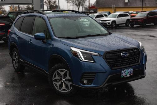 2024 Subaru Forester Premium