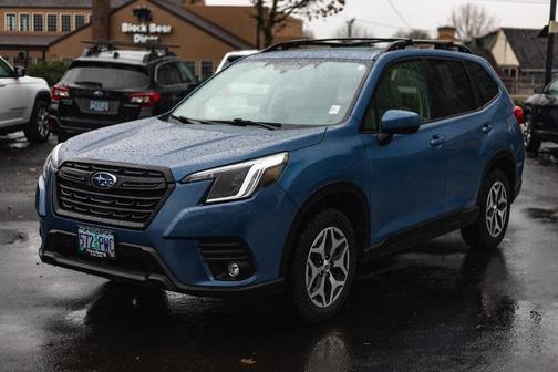 2024 Subaru Forester Premium