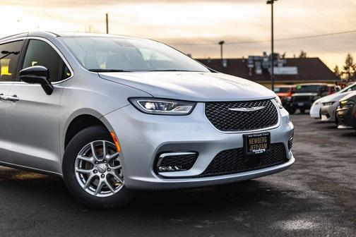 2026 Chrysler Pacifica L